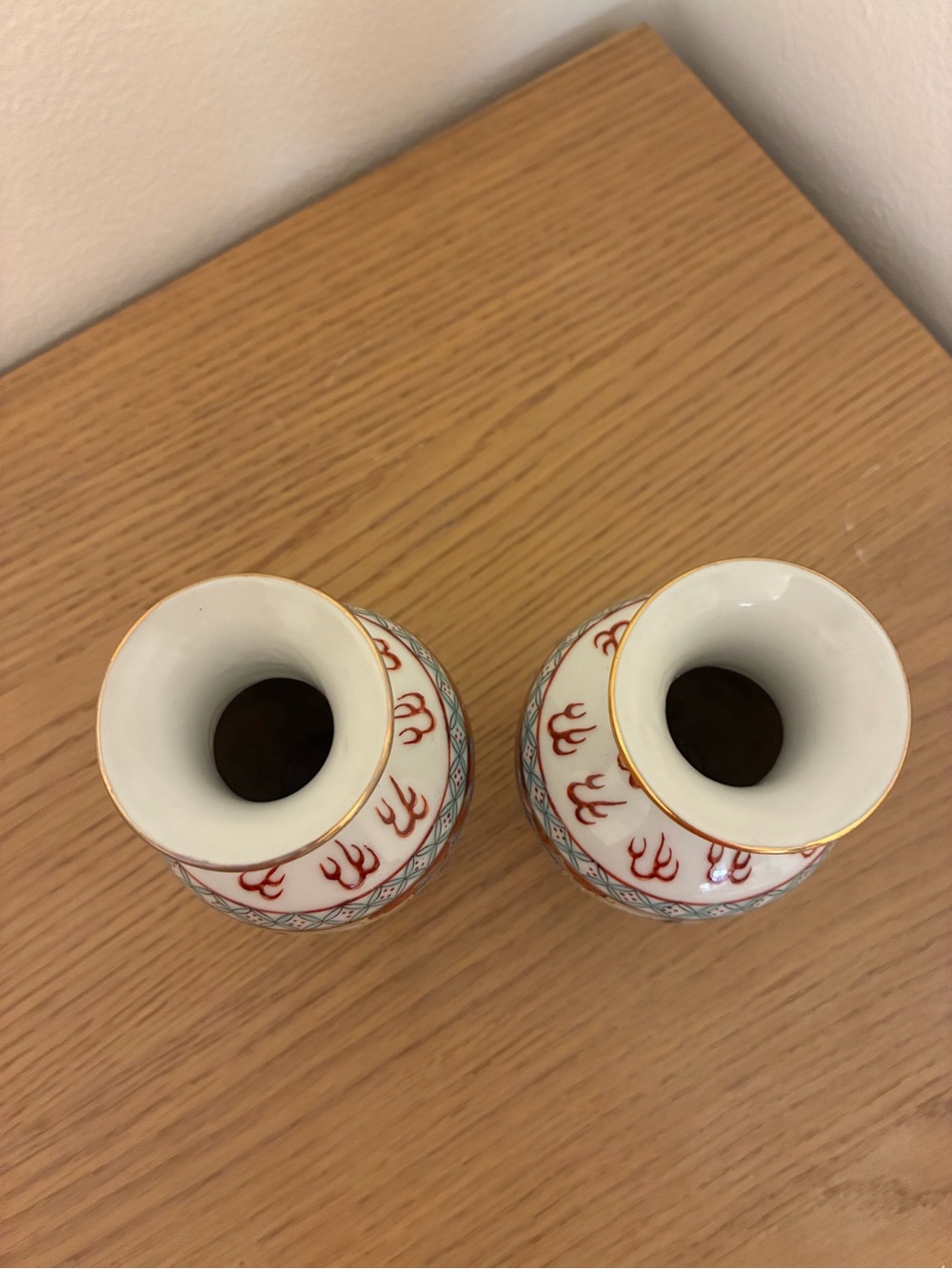 Vintage ACF Japanese Porcelain Ware Vases (Pair of 2) - Picture 5 of 8
